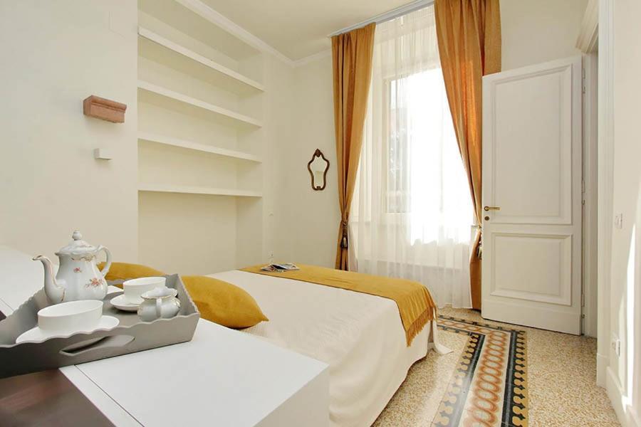 Apartment Elegant In The Heart Of Rome-navona Area