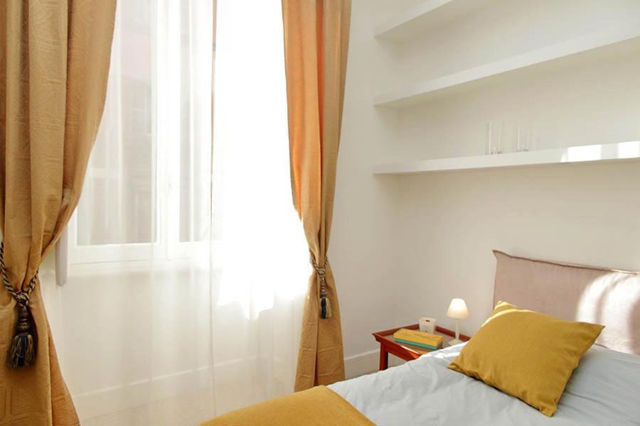 Apartment Elegant In The Heart Of Rome-navona Area